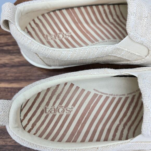 Taos Dandy Shoes Women's 7 Natural Low Top Slip On Casual Comfort Sneakers - Picture 6 of 8